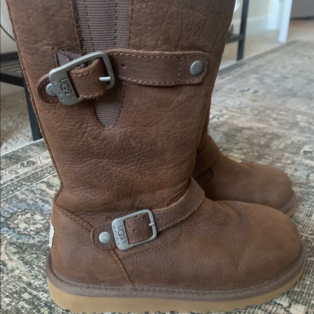 Girls Tall Uggs